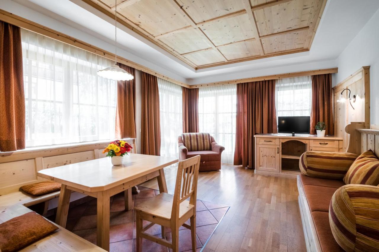 Dependance Hotel Mareo Dolomites San Vigilio Di Marebbe Exterior photo